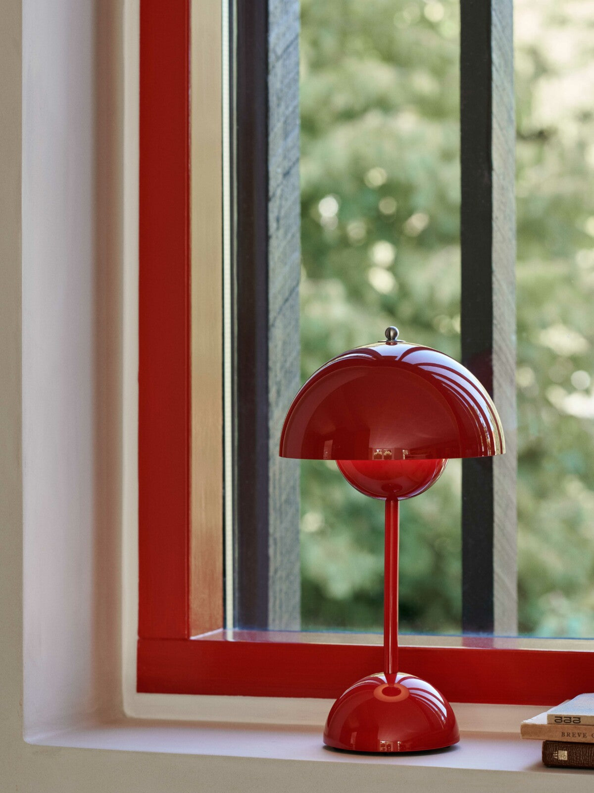 FLOWERPOT VP9 BY VERNER PANTON