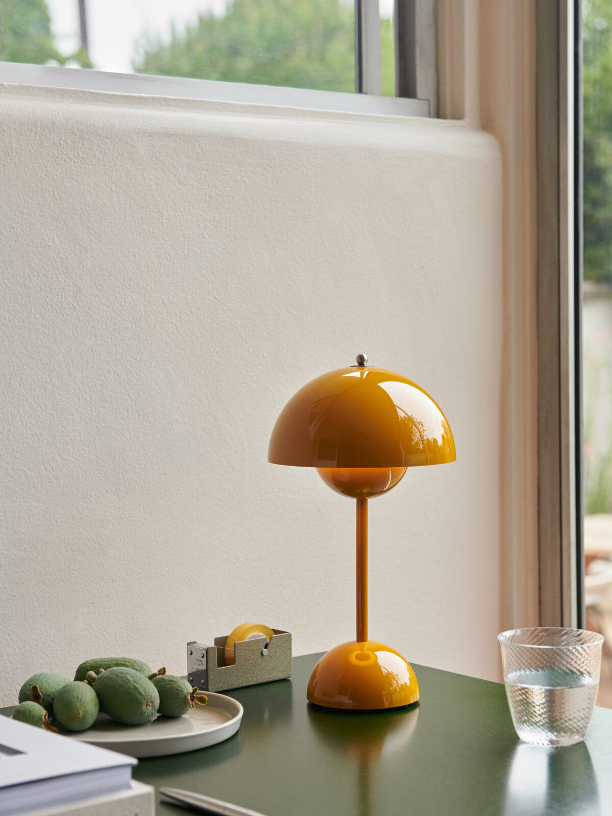 FLOWERPOT VP9 BY VERNER PANTON