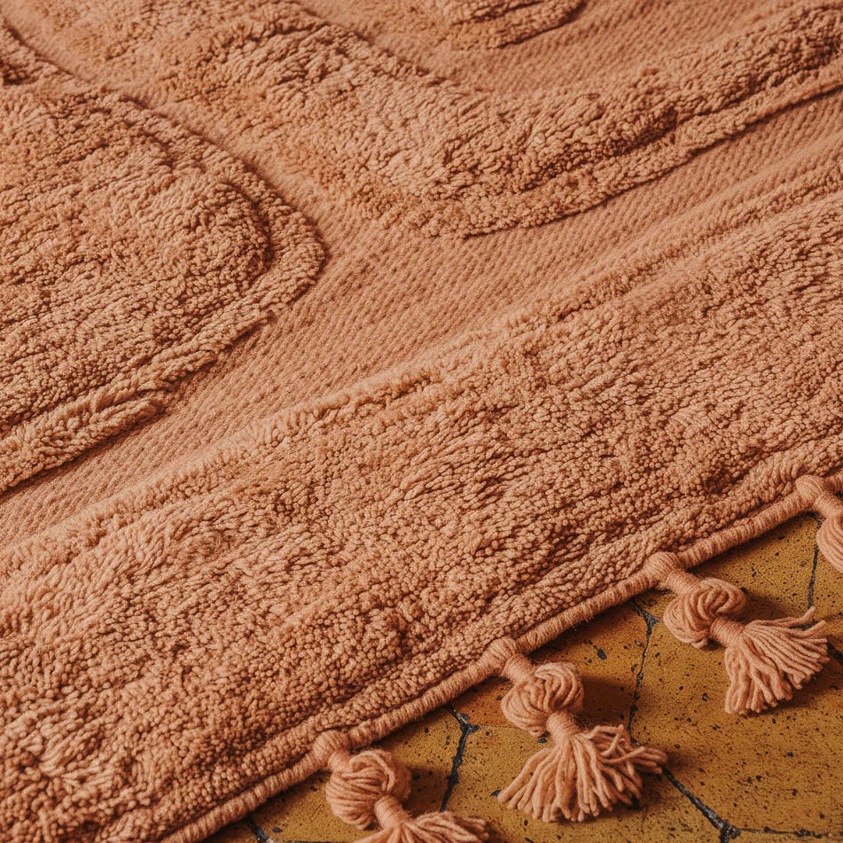 BEATEN TRACK RUG