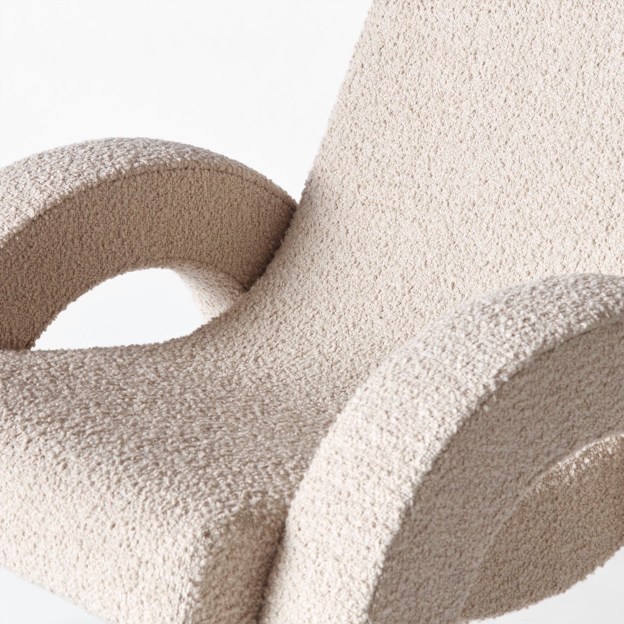 Arco Lounge Chair Boucle / Dusty Deco