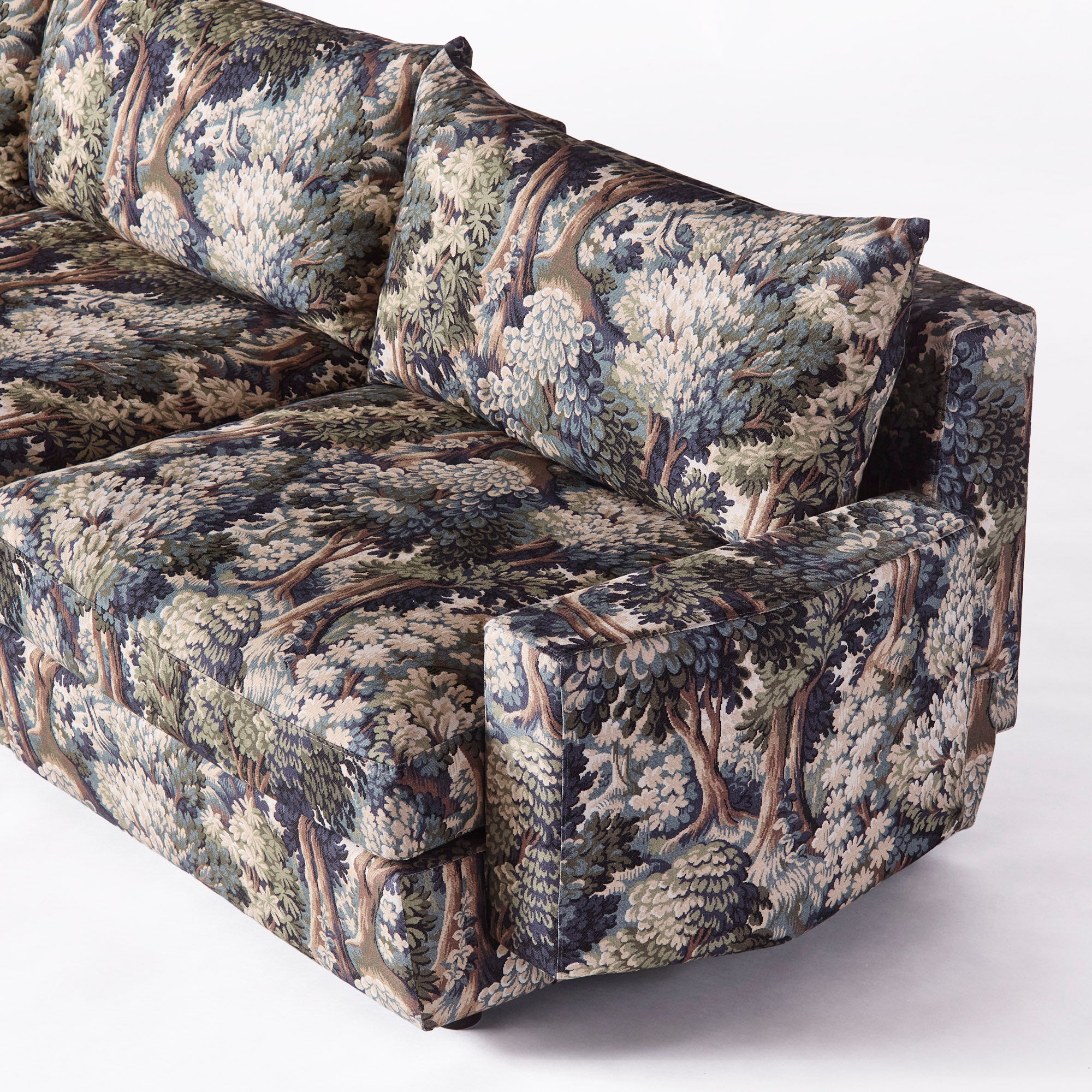 Laurel Sofa