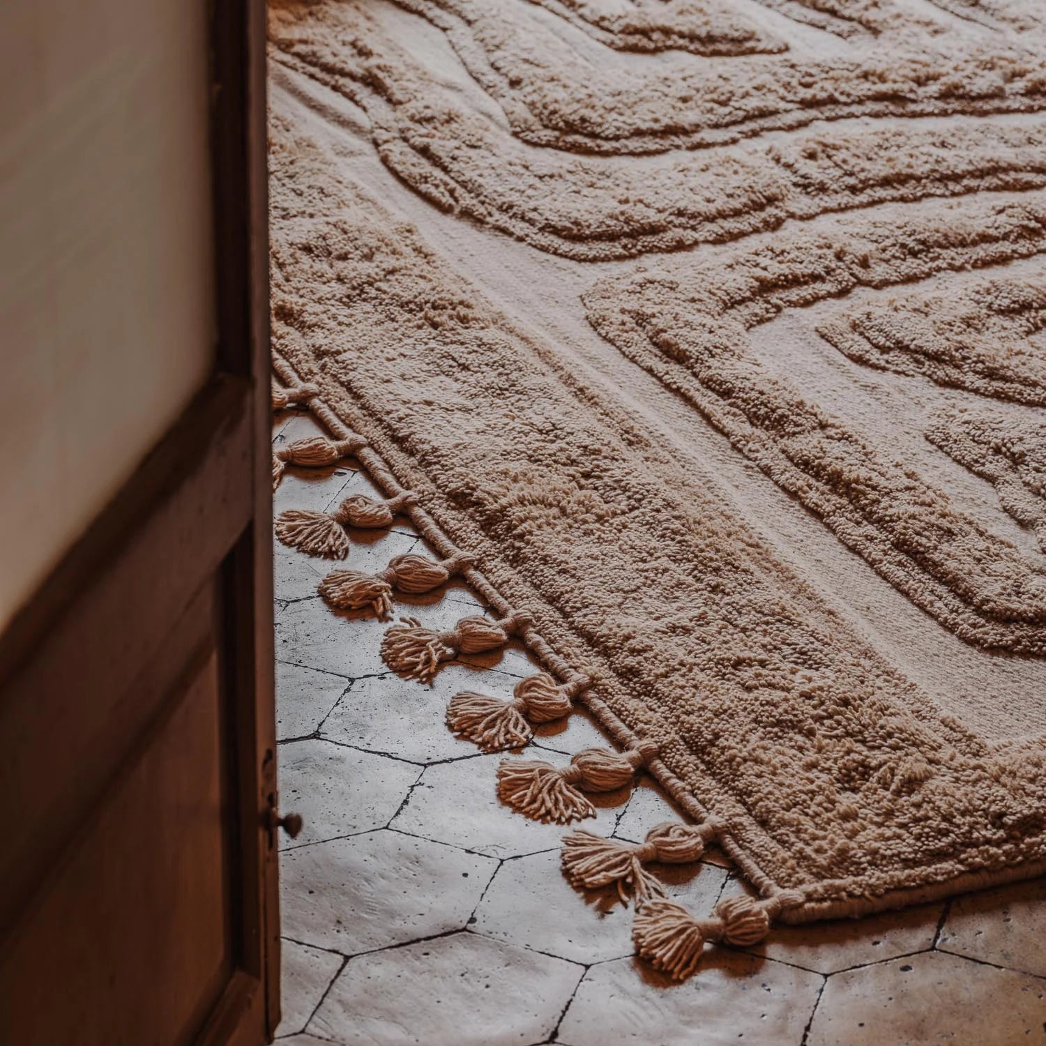 BEATEN TRACK RUG