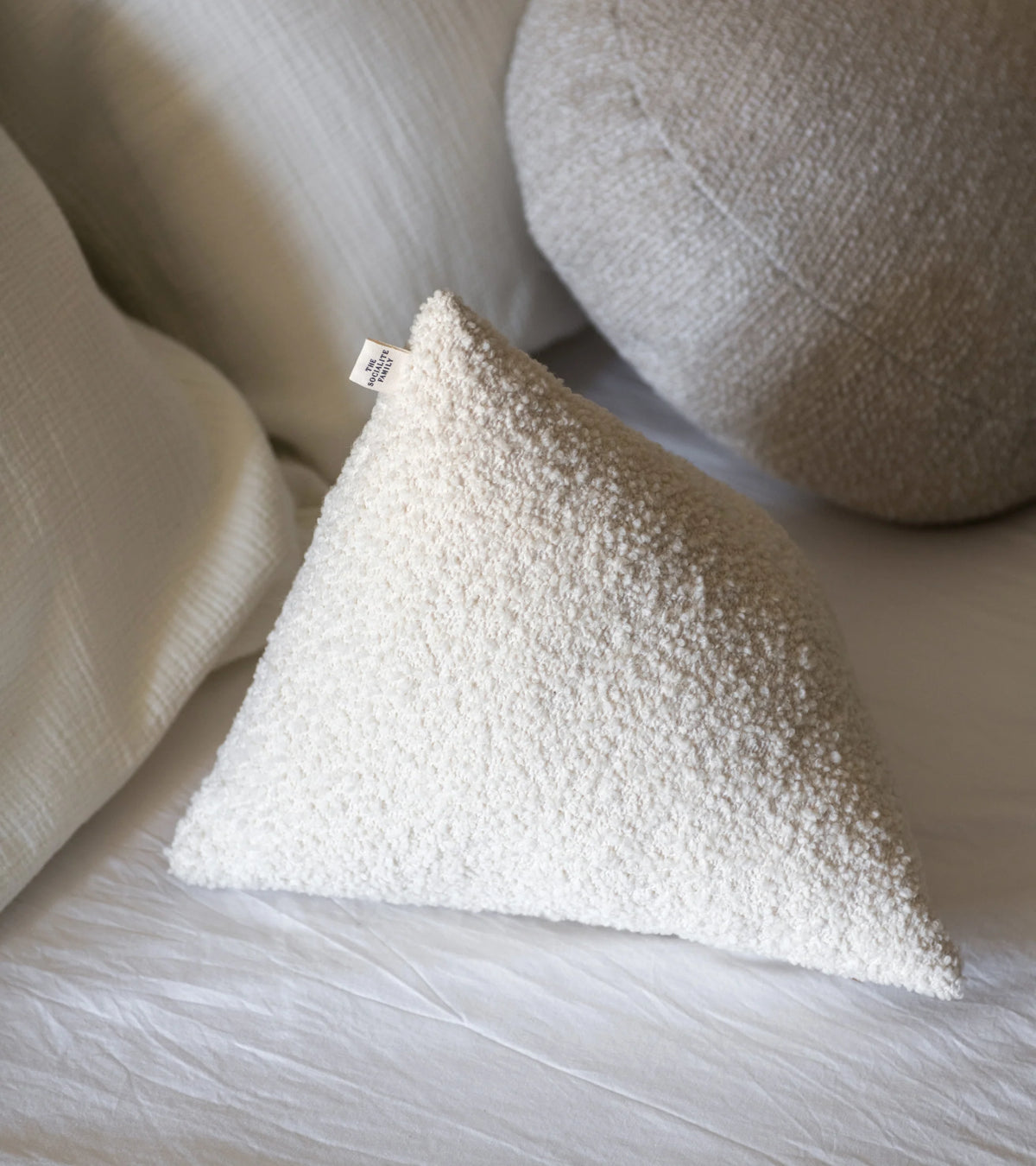 Divino Pyramid Cushion
