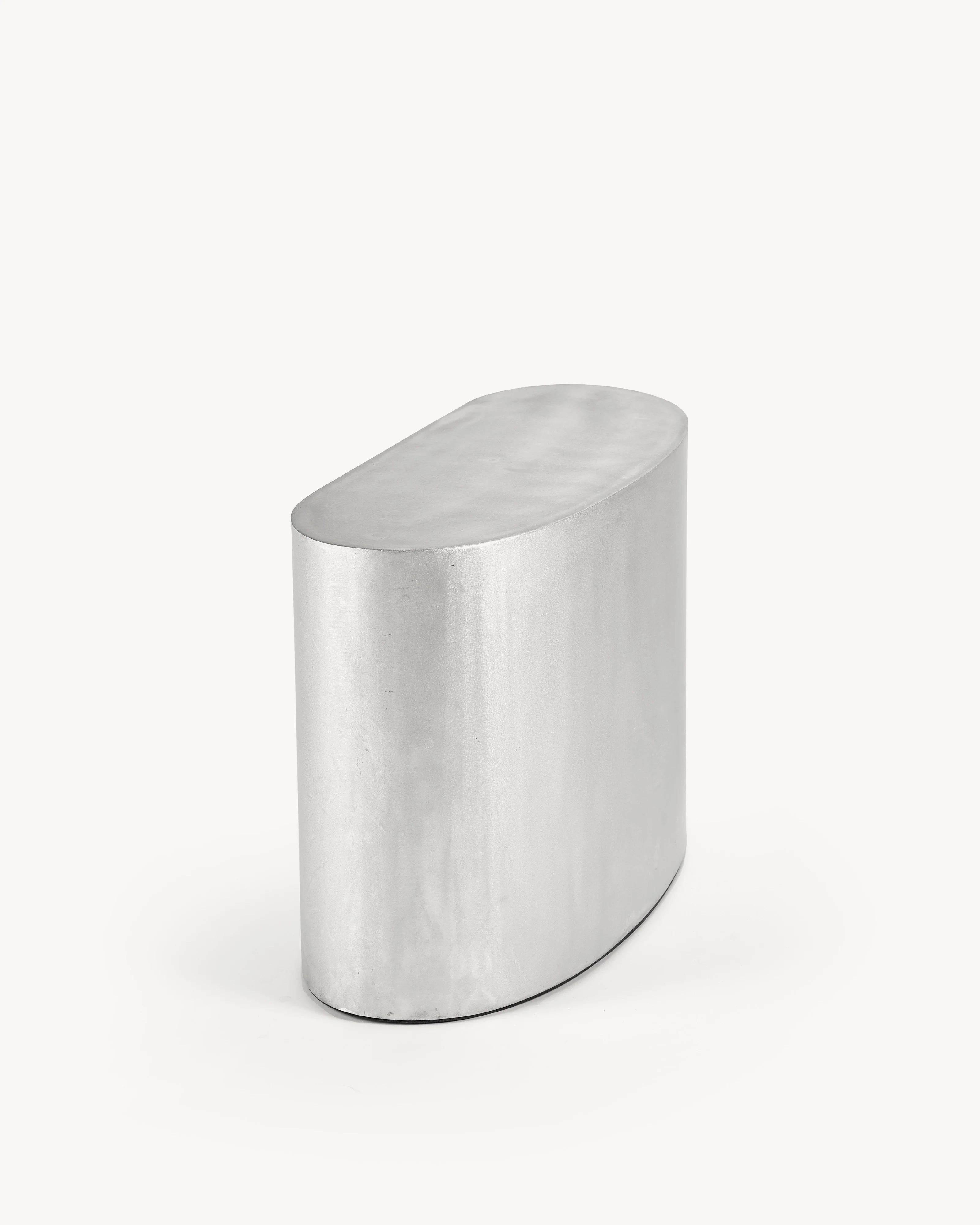 side table aluminum assemble by destroyers/builders