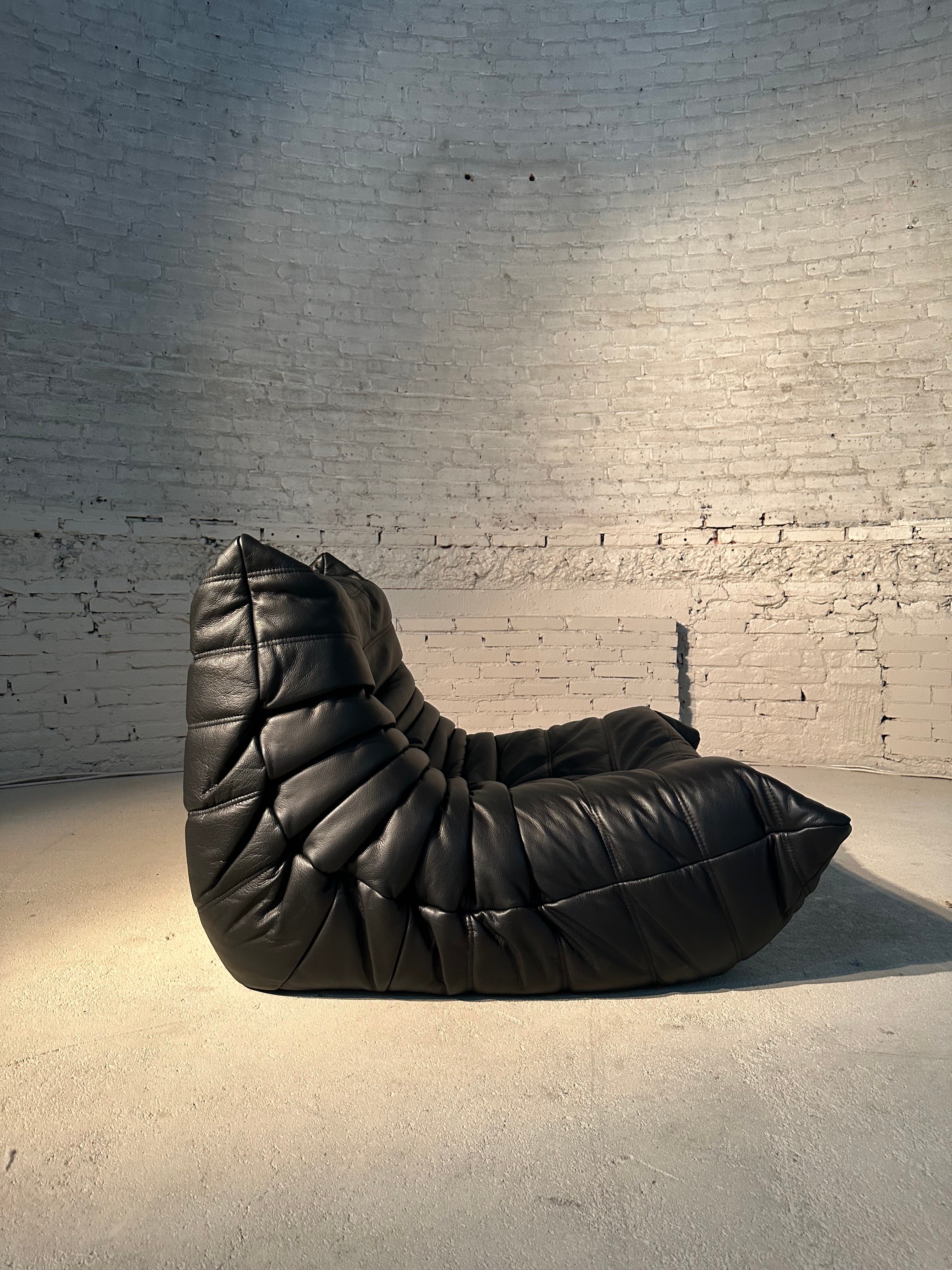 Togo 1-seater with Ottoman by Michel Ducaroy for Ligne Roset