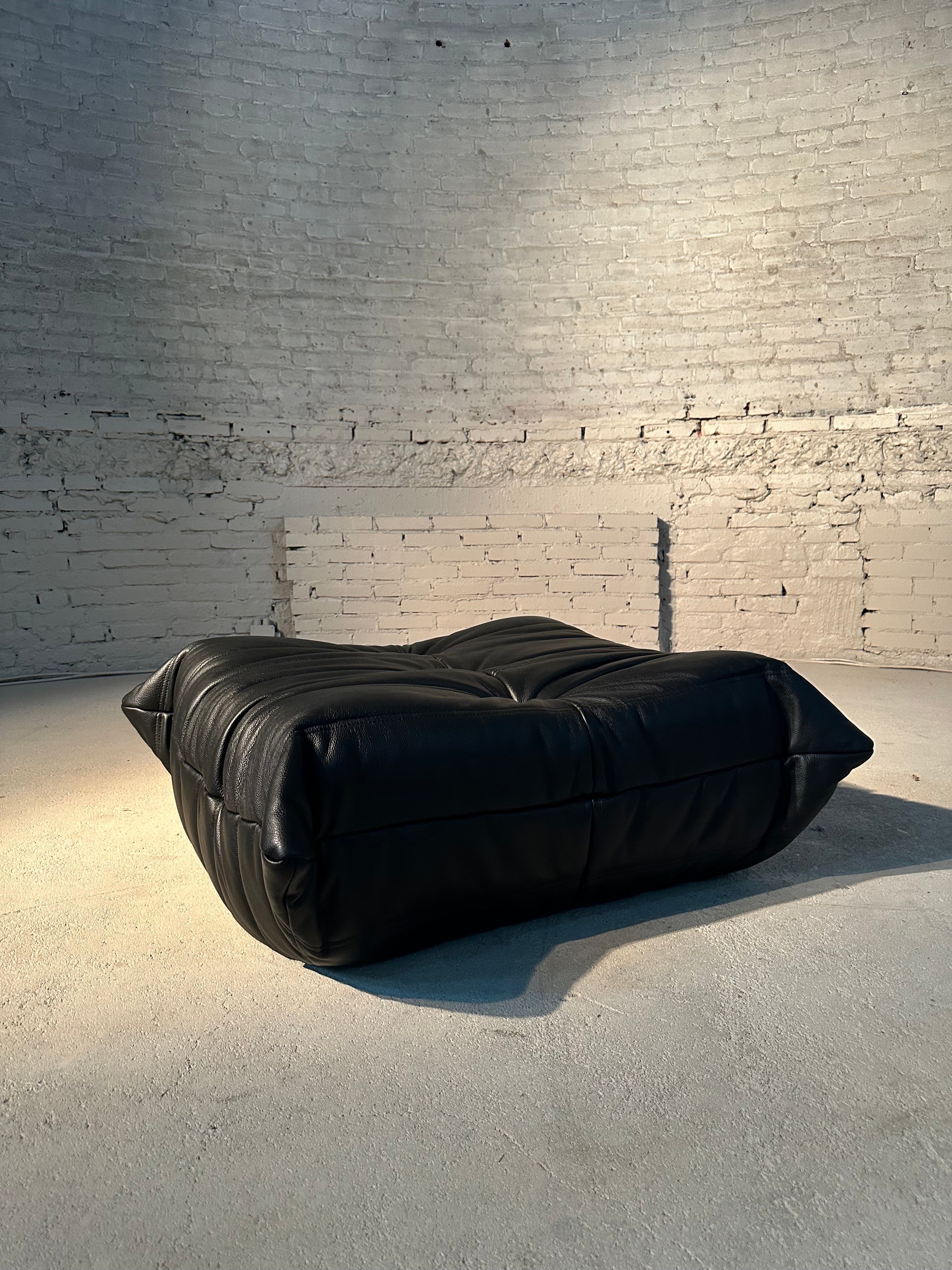 Togo 1-seater with Ottoman by Michel Ducaroy for Ligne Roset