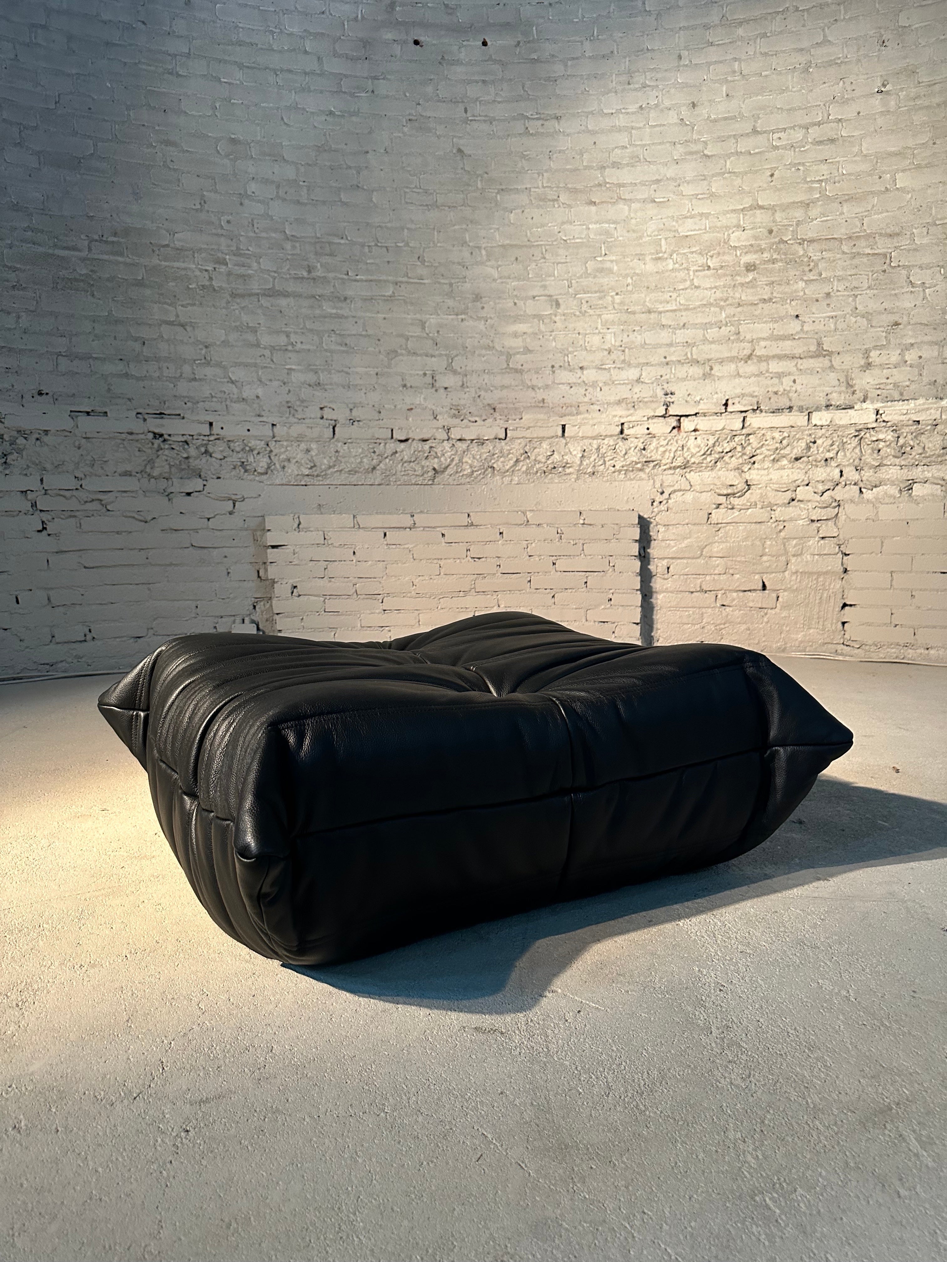 Togo 1-seater with Ottoman by Michel Ducaroy for Ligne Roset