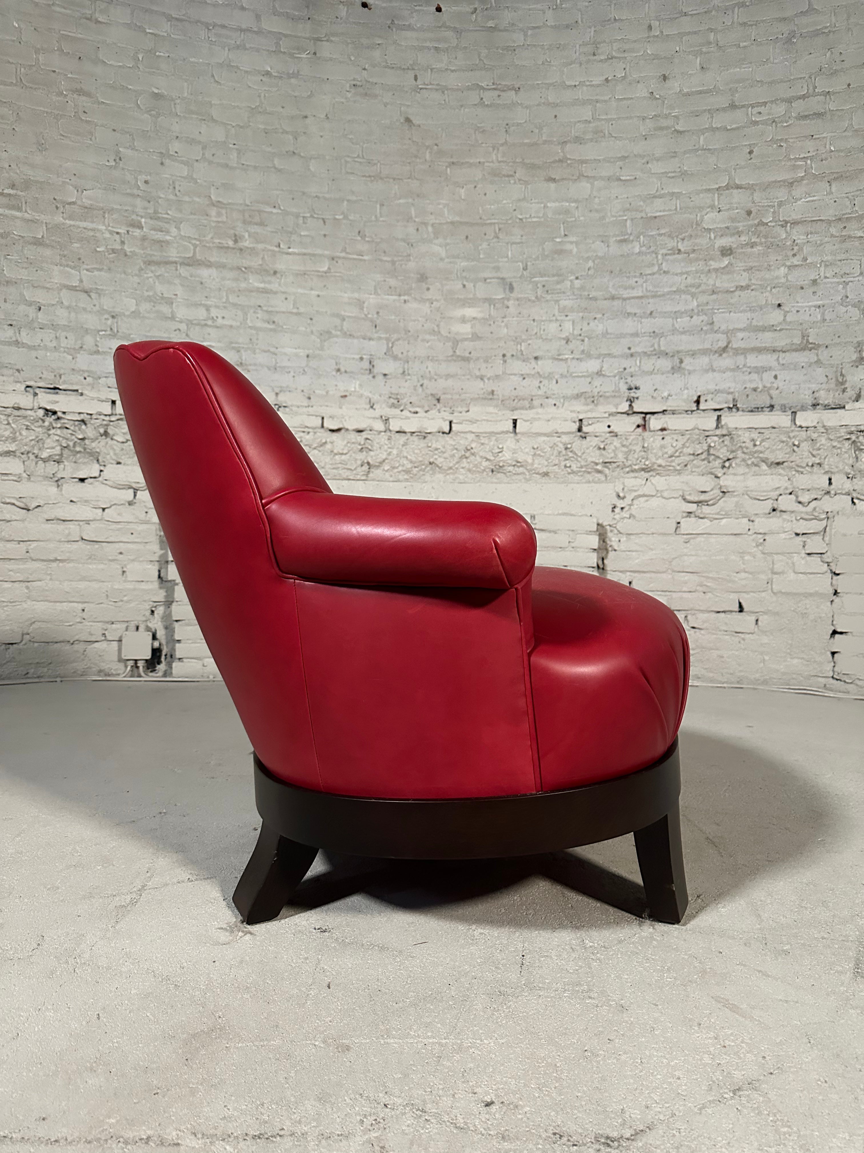 Gacy club chair by Premomoria