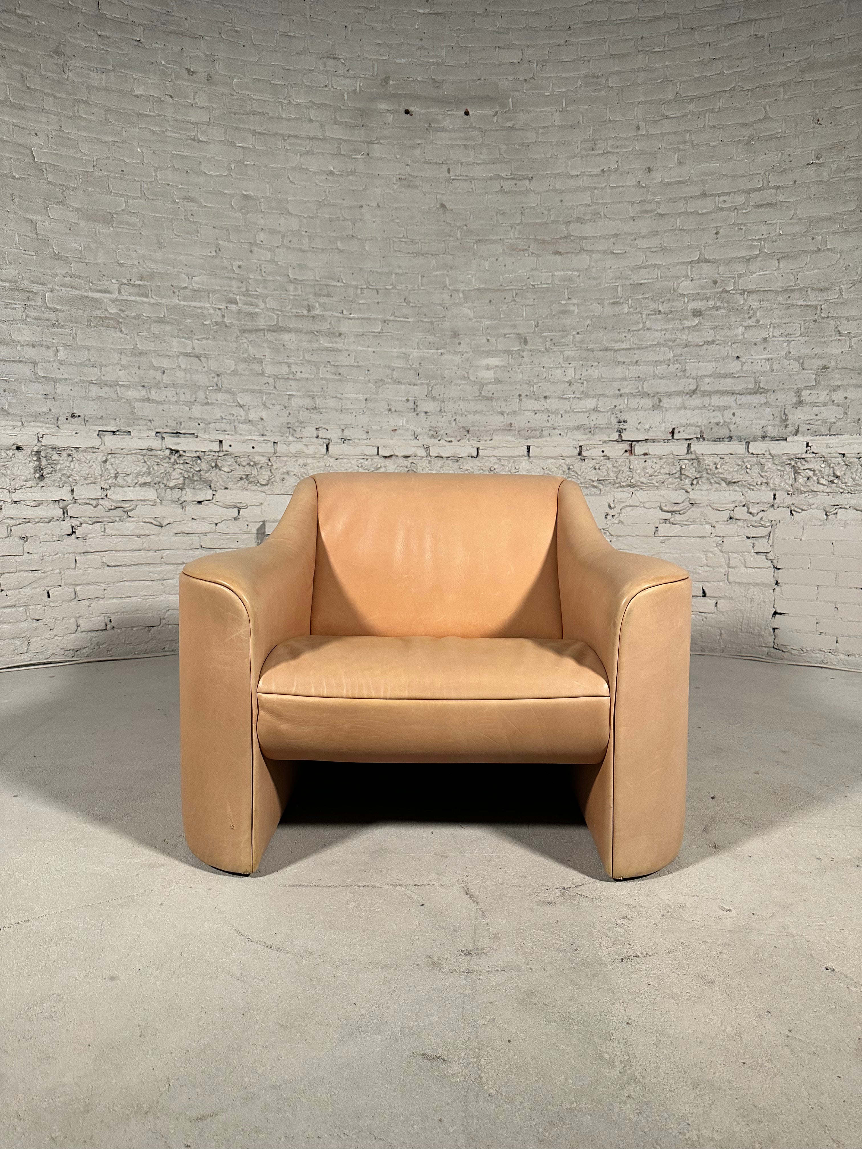 Matteo Grassi Esquire Armchair by Luigi Massoni & Giorgio Cazzaniga