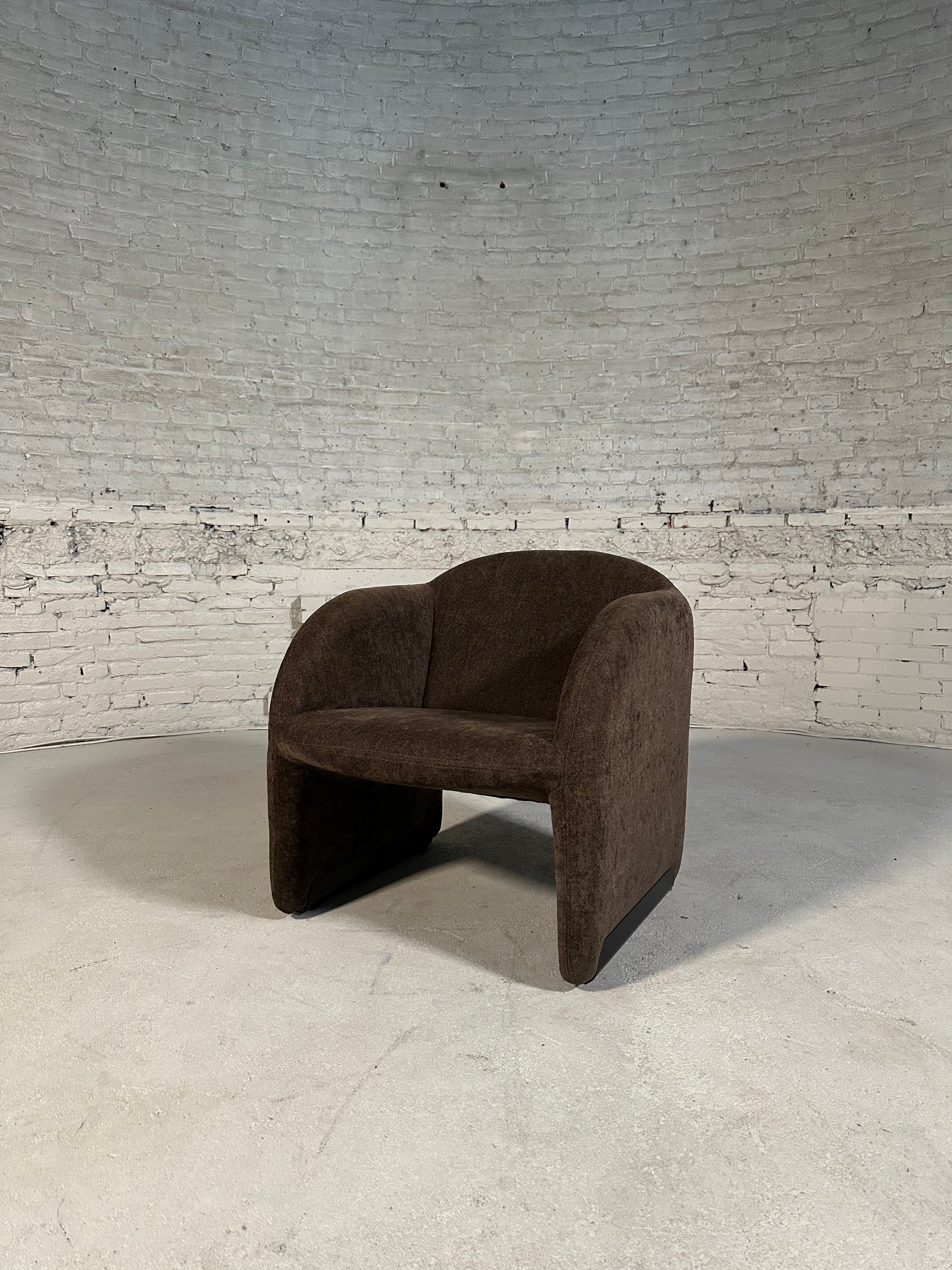 Ben Chair by Pierre Paulin for Artifort