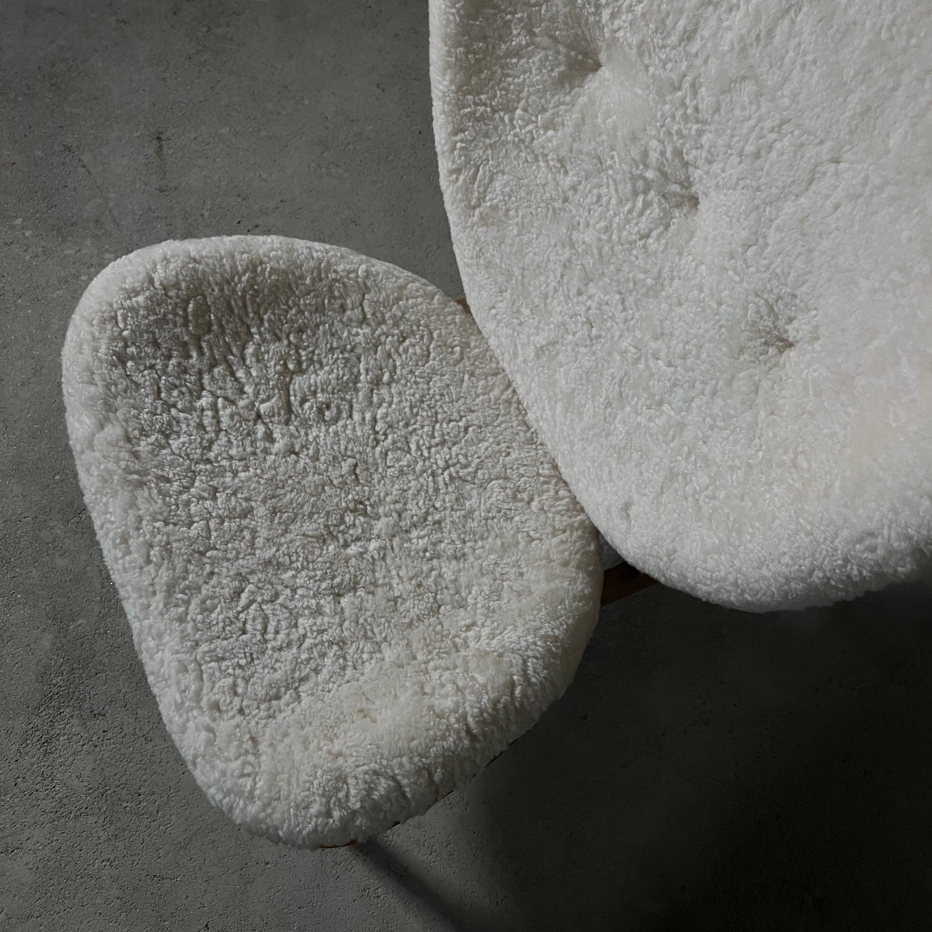 Elephant Chair Sheepskin