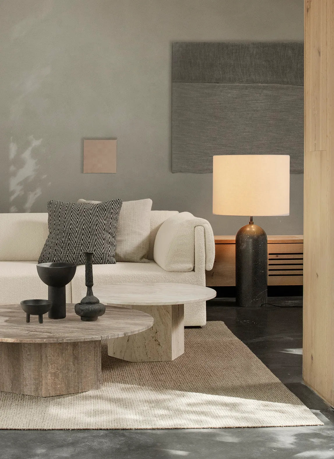 GRAVITY FLOOR LAMP - XL