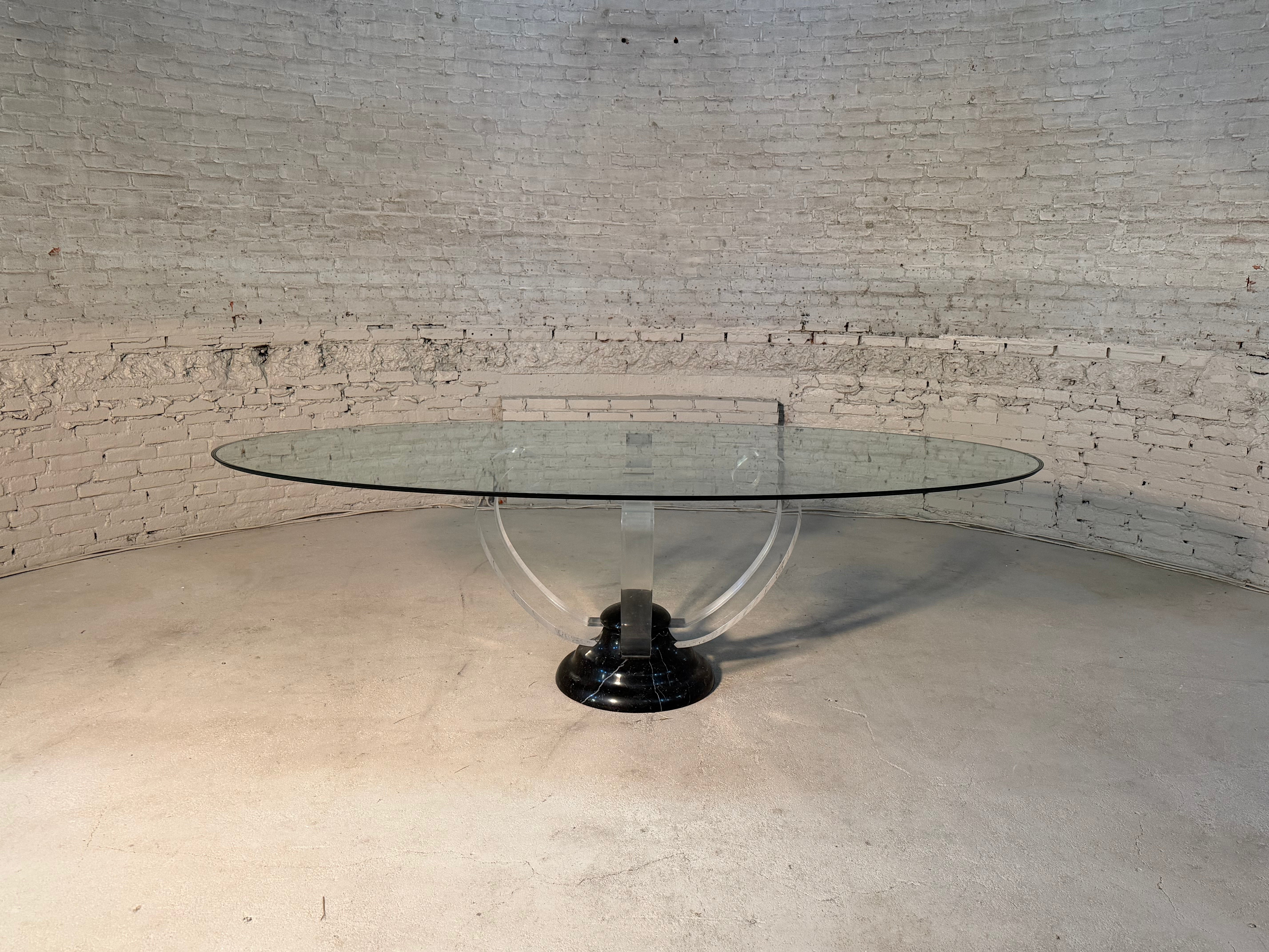 glazen ovale tafel