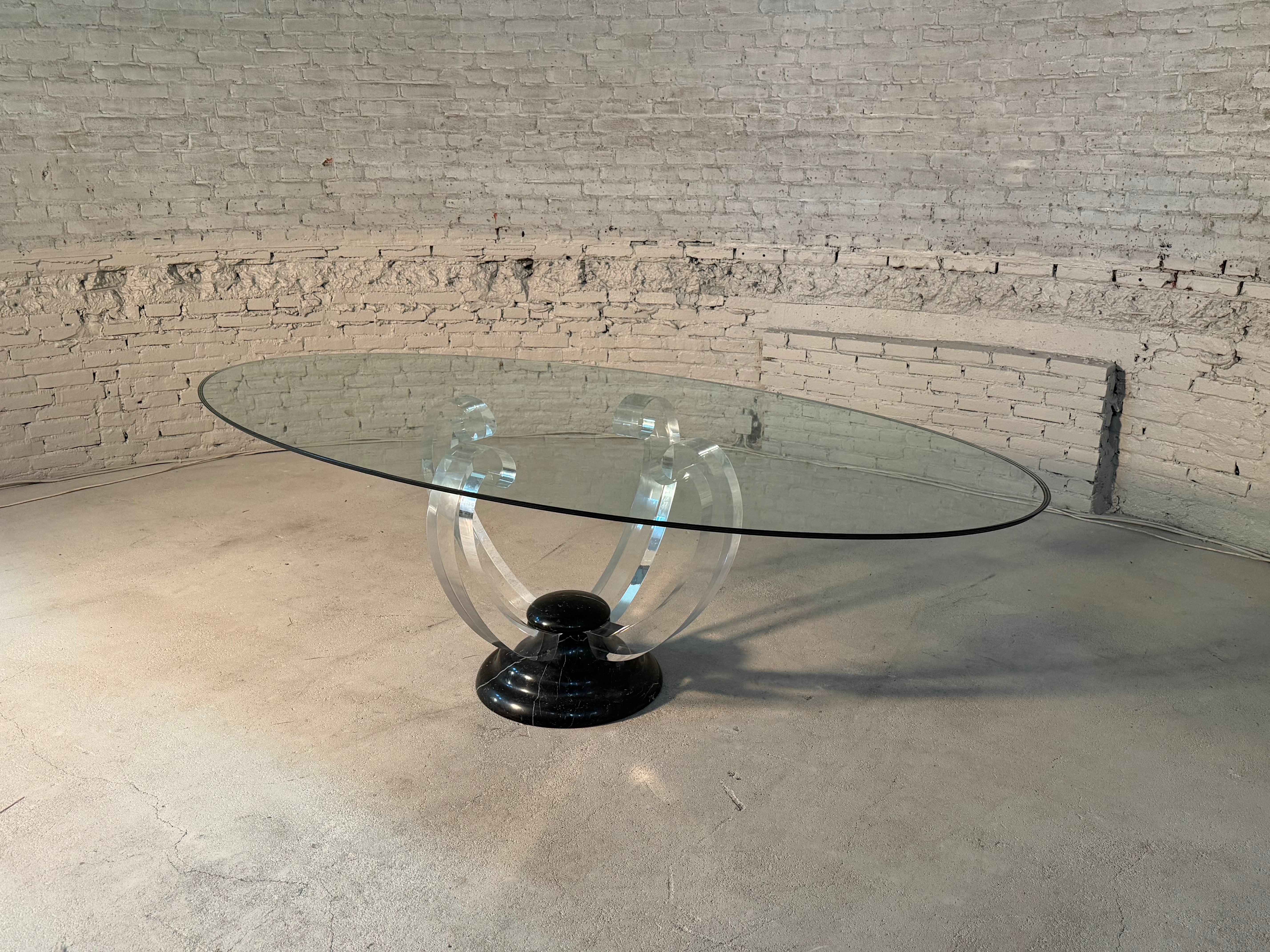 glazen ovale tafel