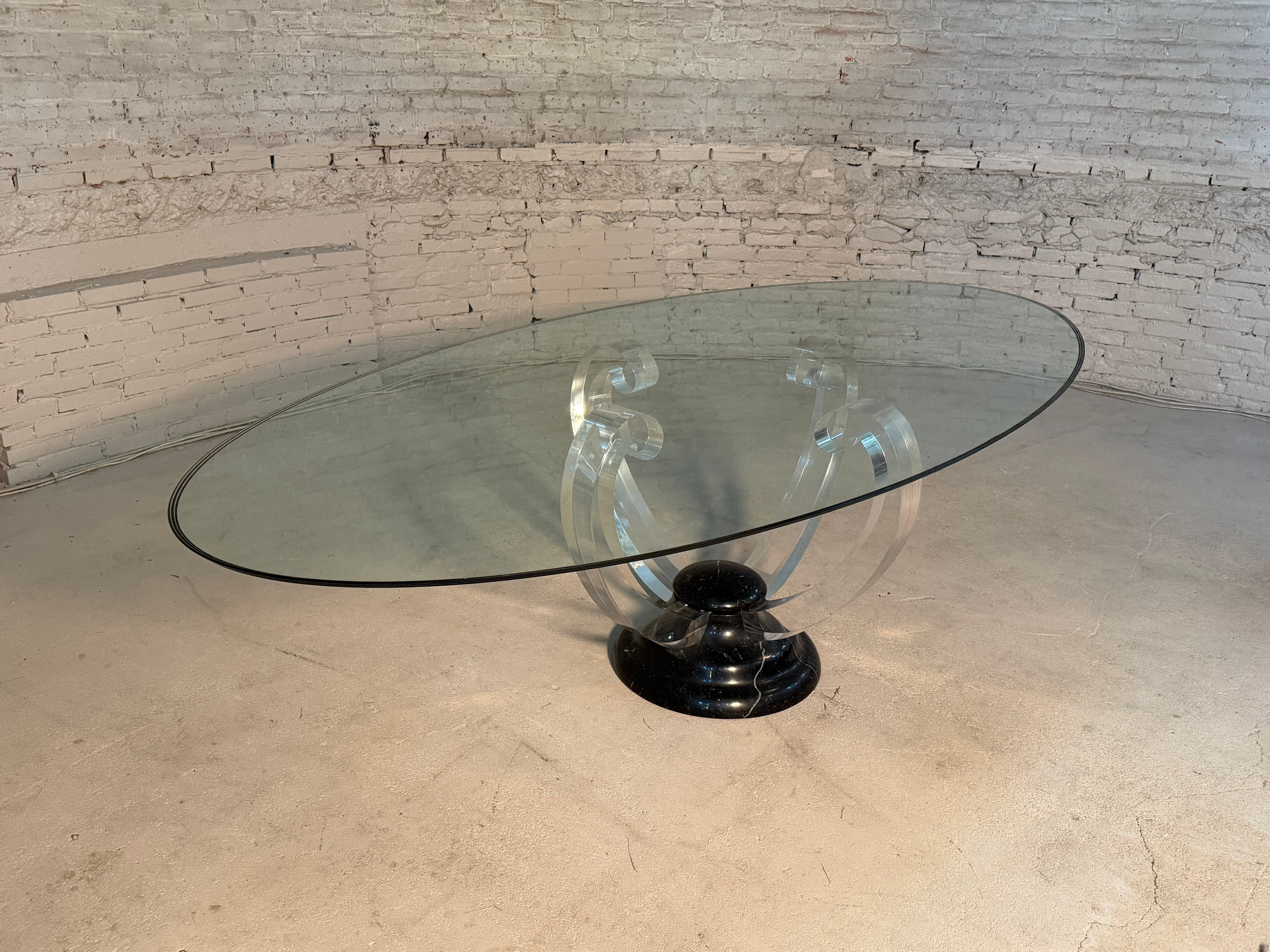 glazen ovale tafel