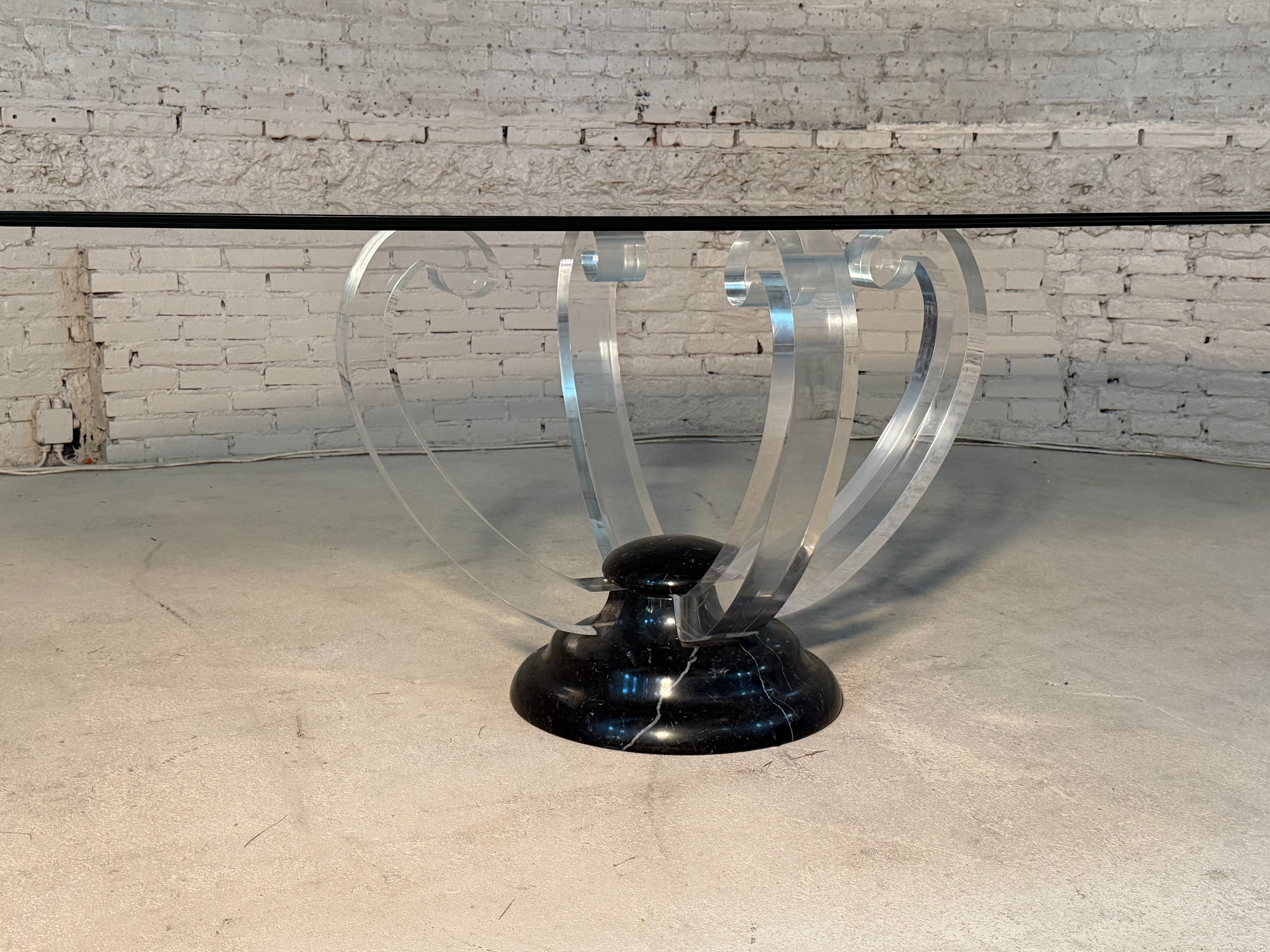 glazen ovale tafel