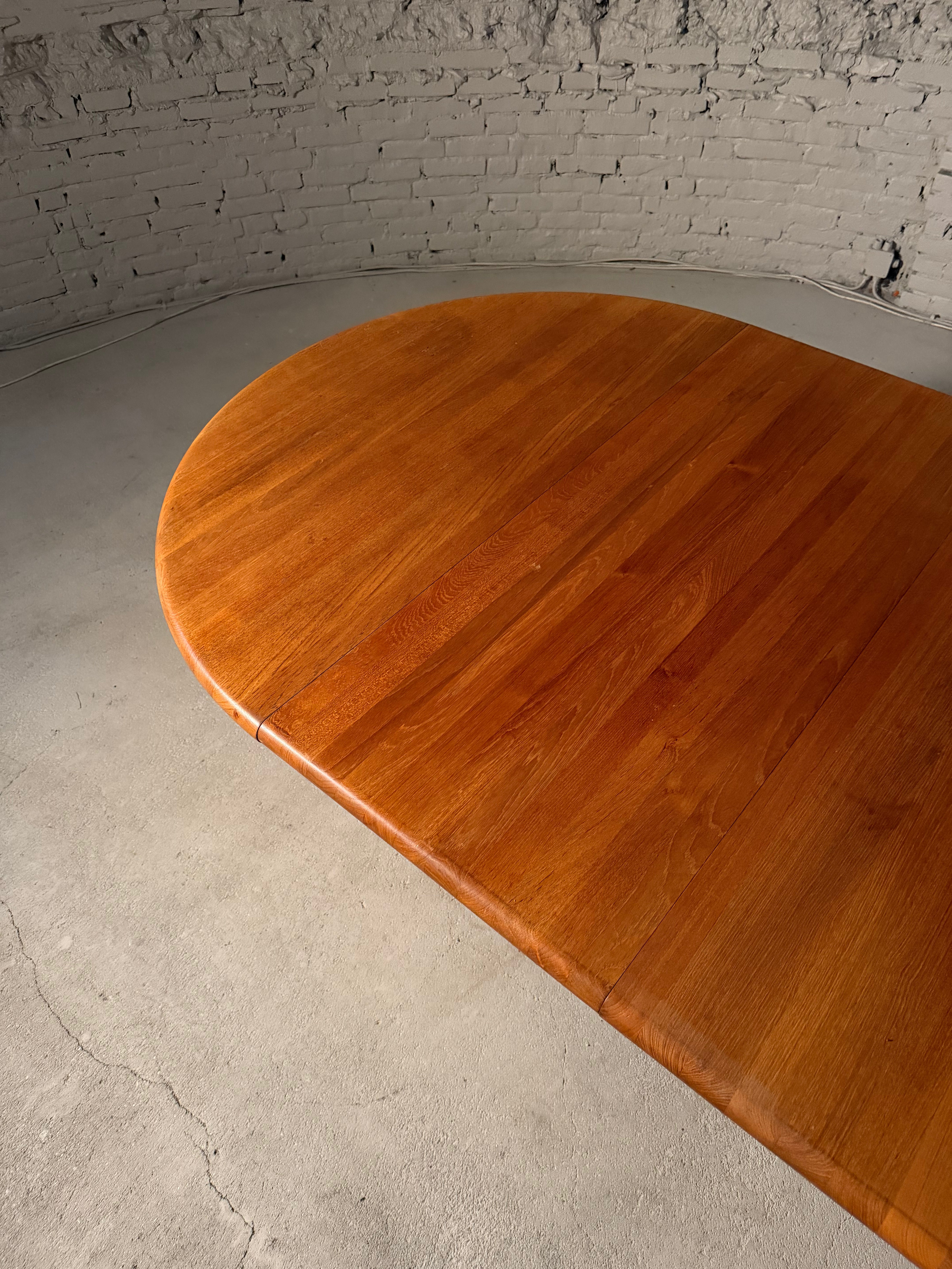 verlengbare tafel met tussen stukken