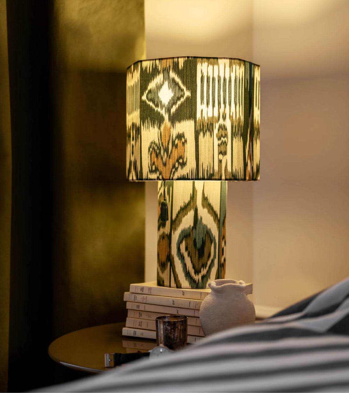 Pompon Lamp Ikat