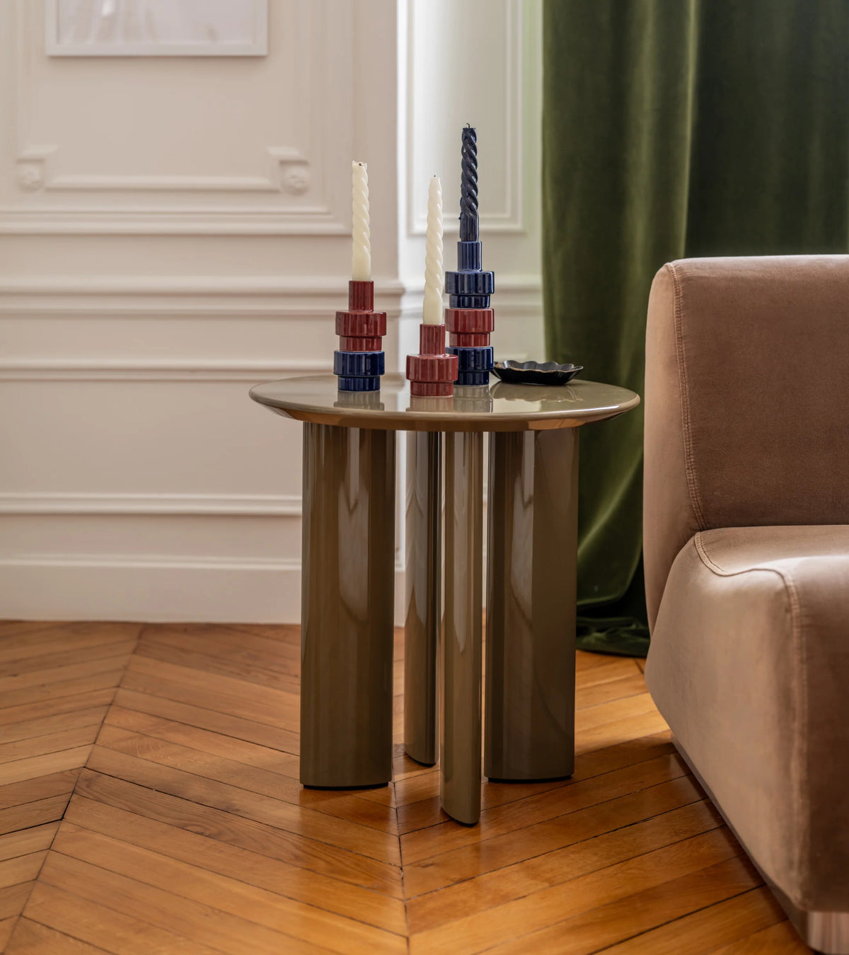 Carlotta Laquered Sidetable