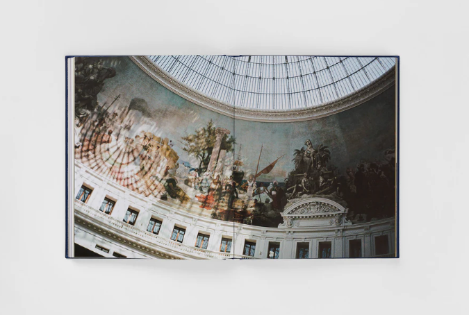 Guide to Paris