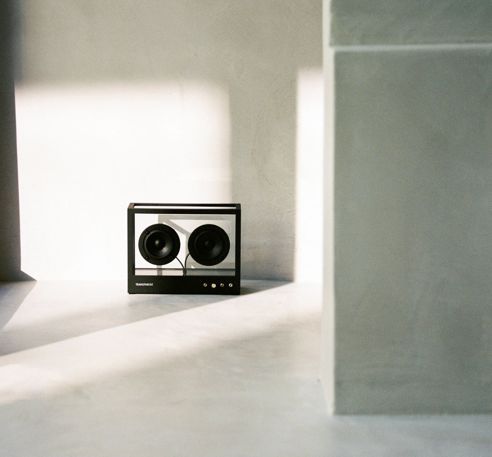 Small Transparent Speaker