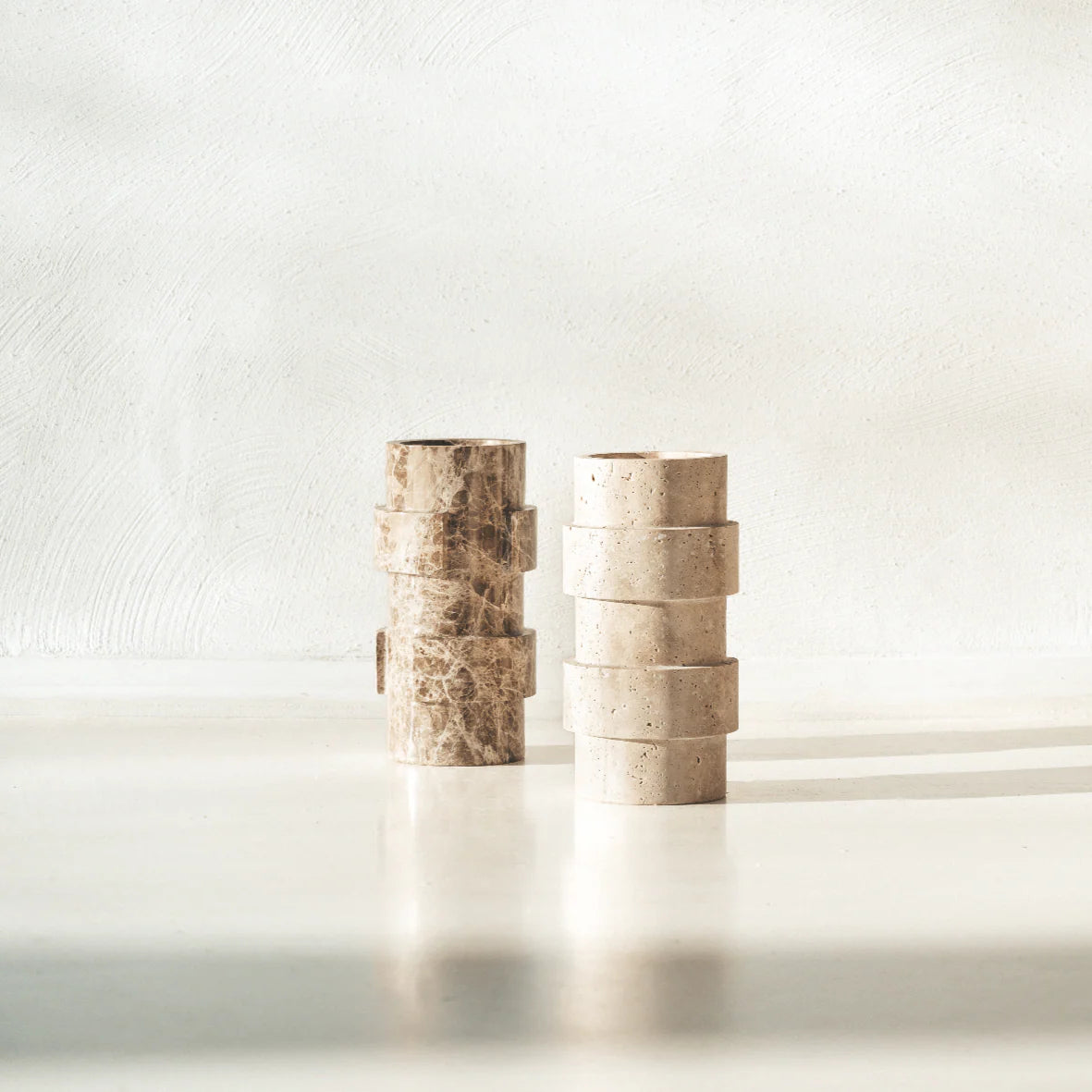 Vida Vase Travertine