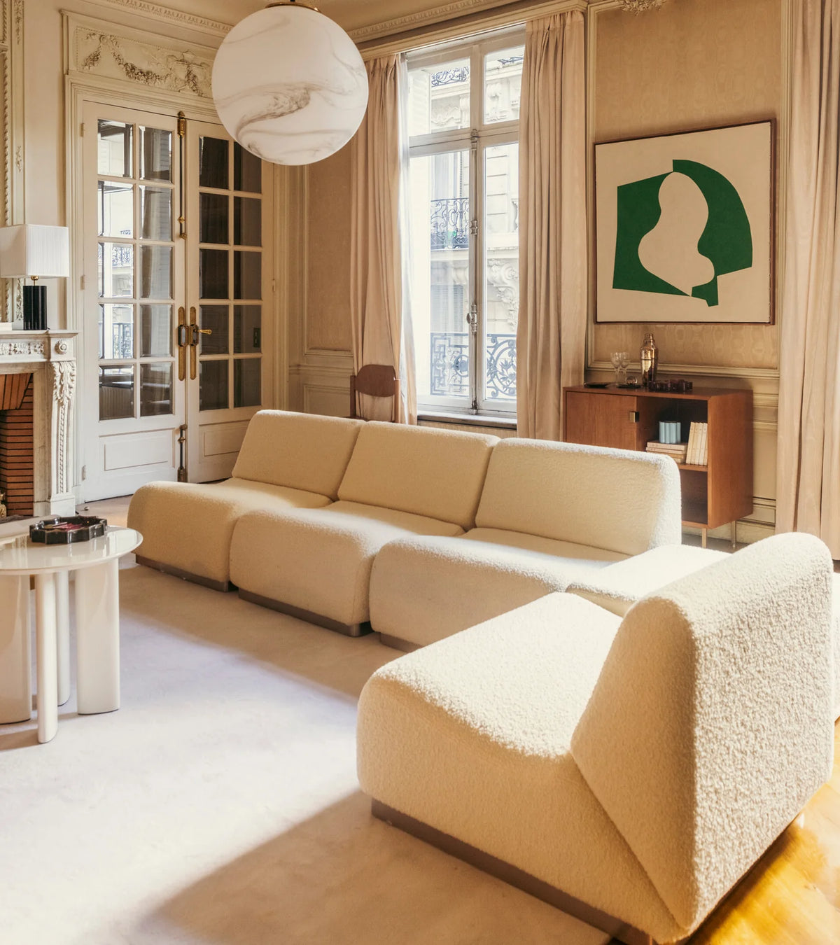 Rotondo Fireside Chair