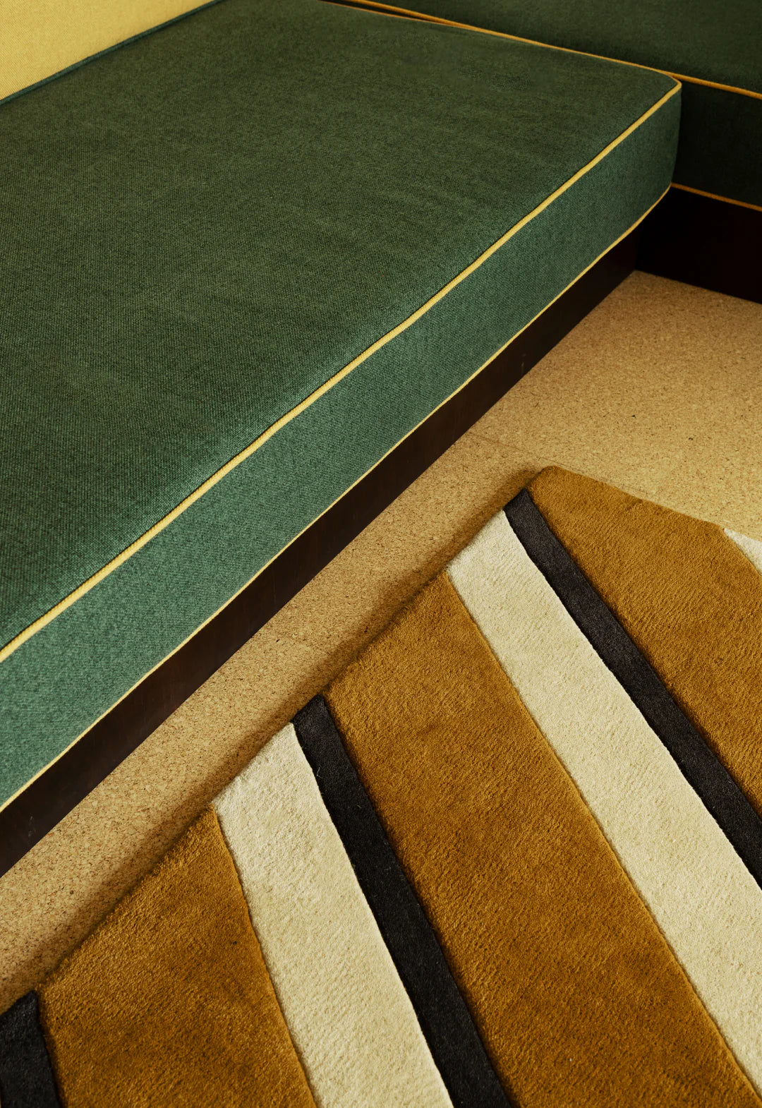 TEKLAN DIAGONAL WOOL RUG SAND