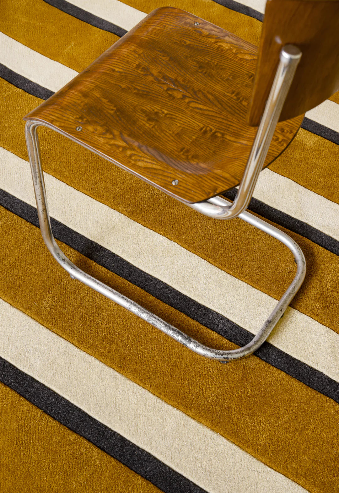 TEKLAN DIAGONAL WOOL RUG SAND