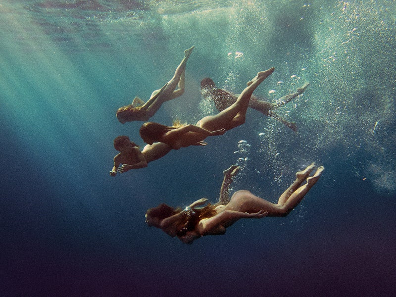 La Isla Mirage Edition No.1 / Kate Bellm