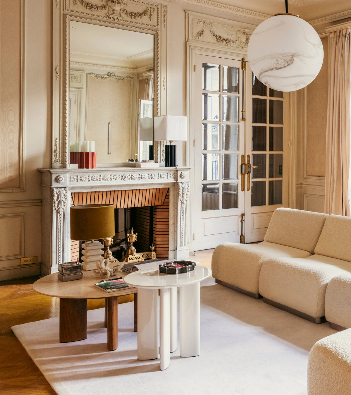 Carlotta Laquered Sidetable