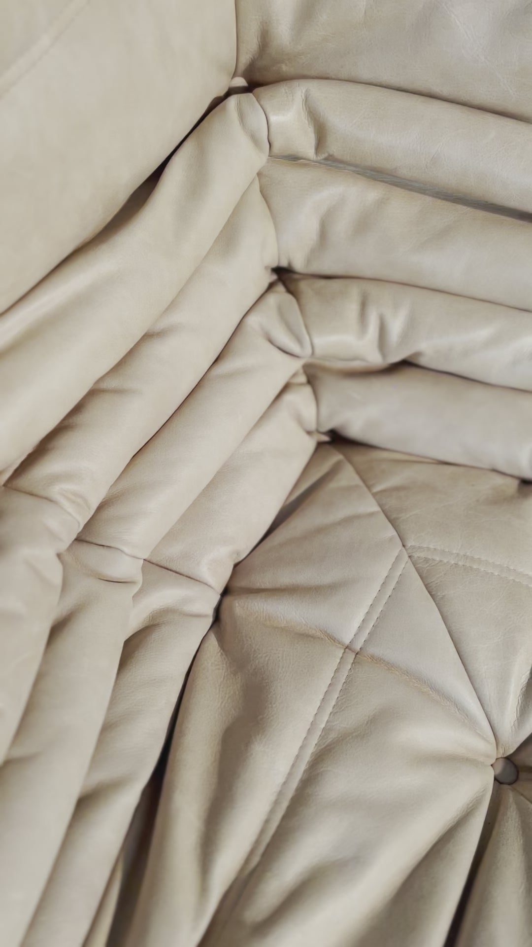 Load video: Togo Corner Sofa by Michel Ducaroy for Ligne Roset