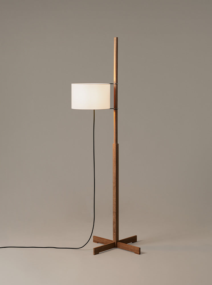Roble by Santa & Cole - Miguel Milá